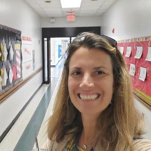 Meet your Posher, Hazel